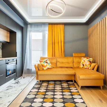 Sunflower - Chic Loft In Tineretului Бухарест Экстерьер фото